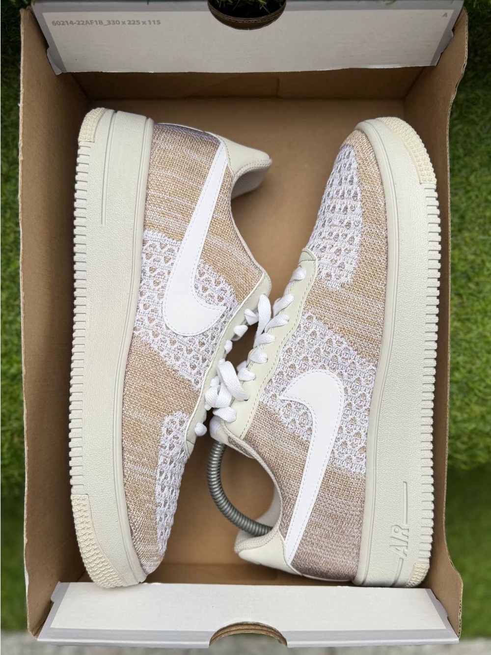 Nike Air Force 1 Flyknit 2.0 Light Bone Shoes Brand New Men’s
IB7675-001